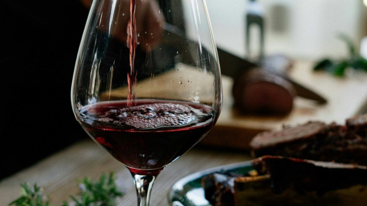 Alcol e tumore al seno, l'Oms: solo il 15% degli europei conosce il legame