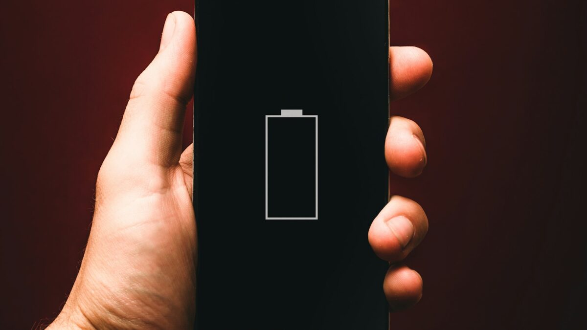 Batteria del telefono che si scarica in fretta: le cause e cosa fare