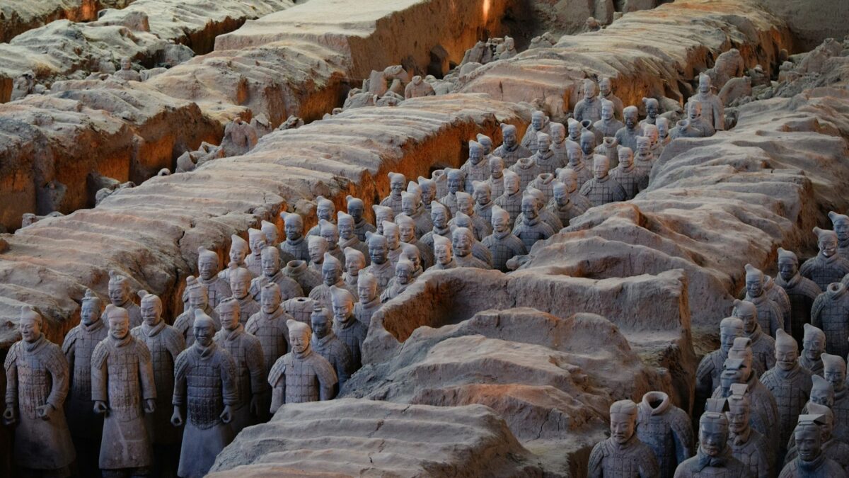 Esercito di terracotta, le impronte rivelano che lo modellarono anche donne e bambini