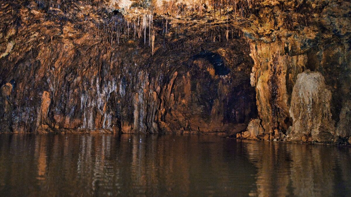 Grotta delle Veneri, il radar scopre possibili cavità nascoste nel Salento