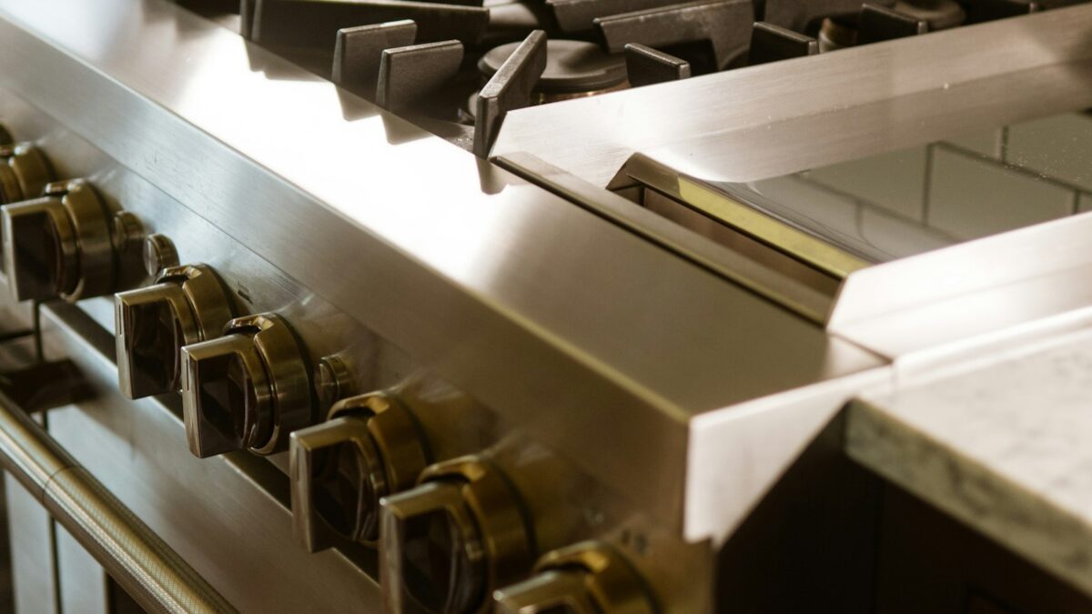 Quanto consuma il forno elettrico e come spendere meno in bolletta