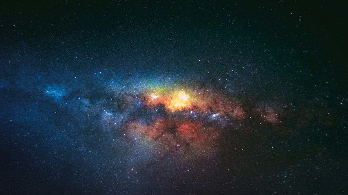 L'universo primordiale era molto più vivace del previsto: cosa ha visto il telescopio Webb
